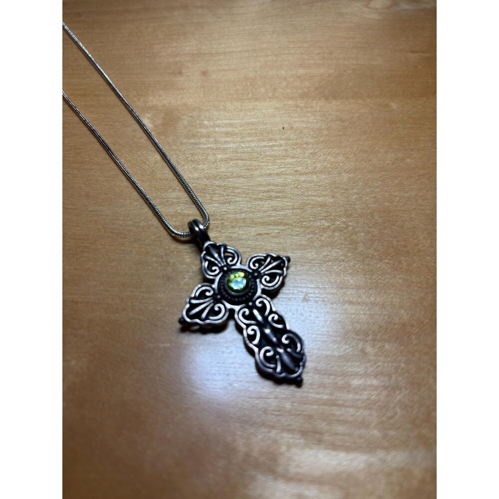 Vintage Hefty 925 Sterling Silver Ornate Green Peridot Cross Necklace 18" - Picture 4 of 15